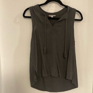 Splendid black tasseled tank top sz M